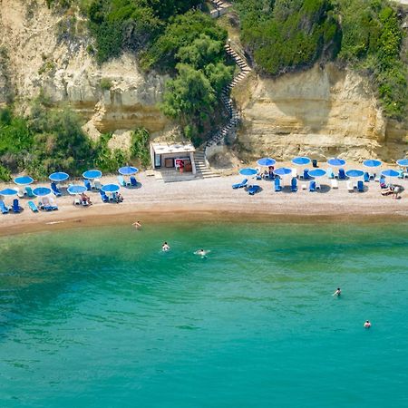 Hotel Pavlina Beach ニフォレイカ エクステリア 写真