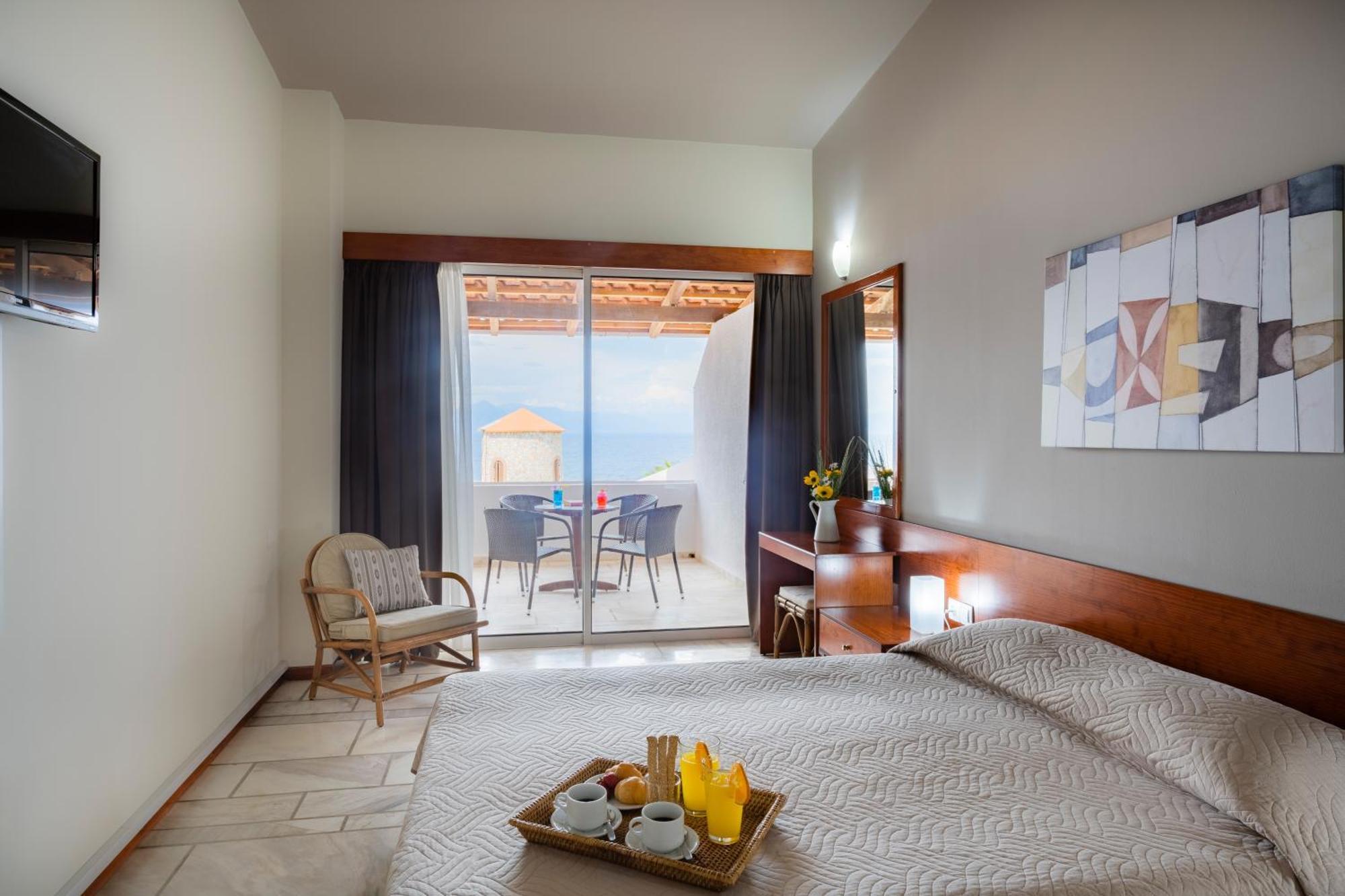 Hotel Pavlina Beach ニフォレイカ エクステリア 写真